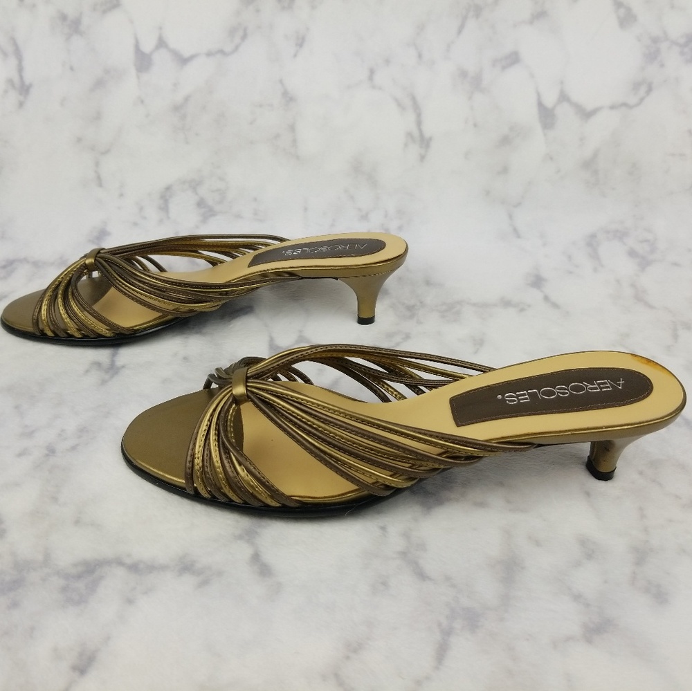 Aerosoles Kitten Heels 2 inch Gold open toe size 8